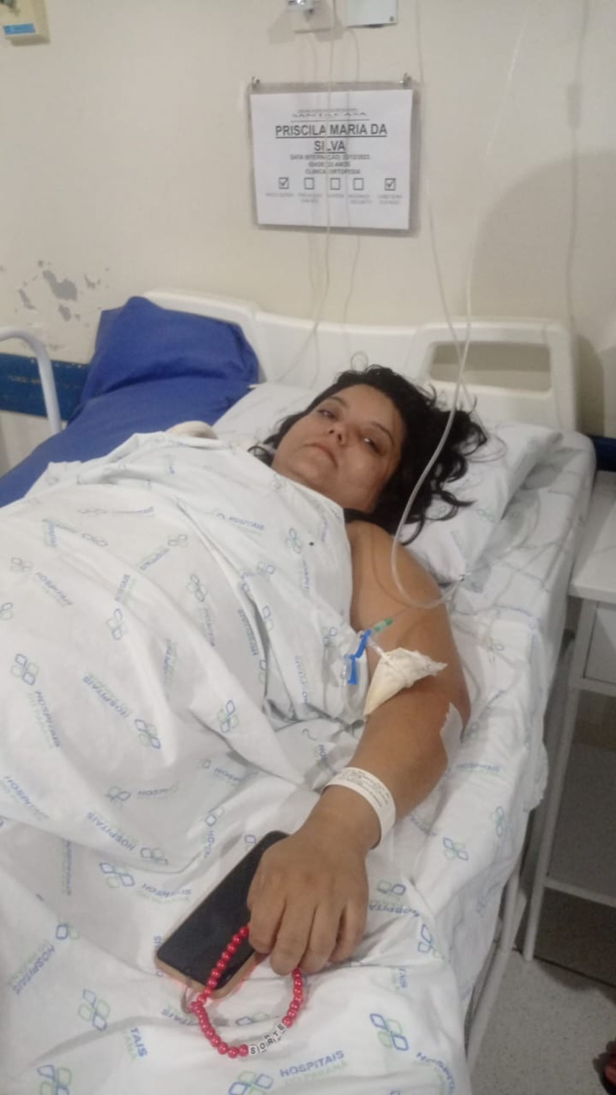 Priscila Maria no hospital Santa Casa em Cambé PR dia 24/12/2023